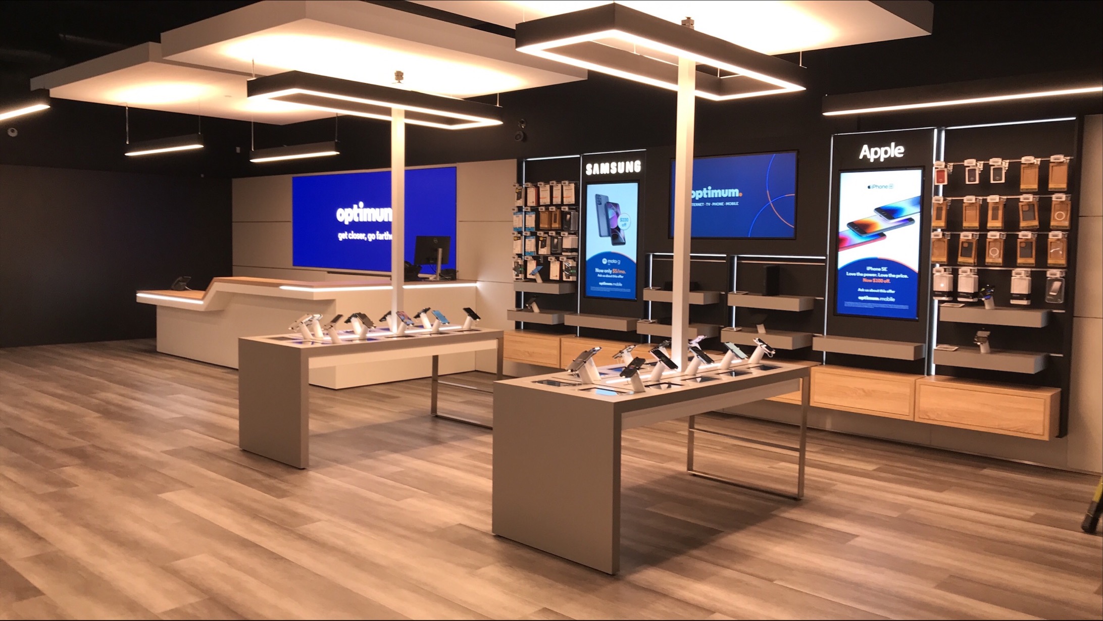 Optimum opens new, local retail location